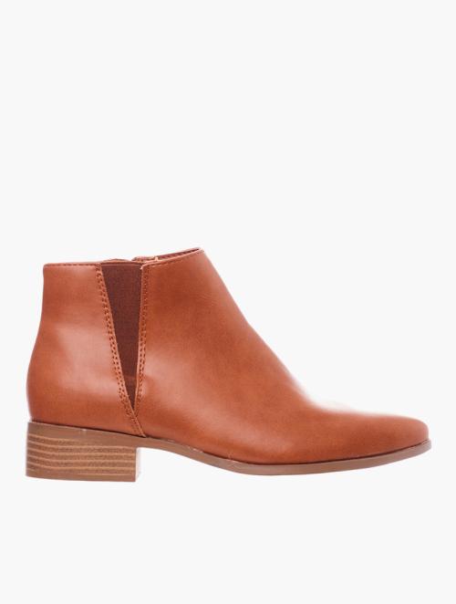 Daily Finery Tan Ankle Boots