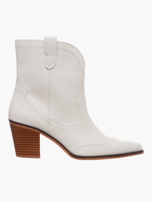 Daily Finery Neutral Pointed Toe Ankle Boots