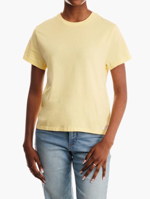 Levi's Powdered Yellow Classic Fit Tee