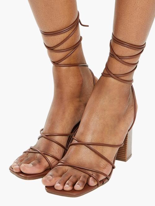 Madison Ailo Strappy Ankle Tie Block Heel - Chocolate