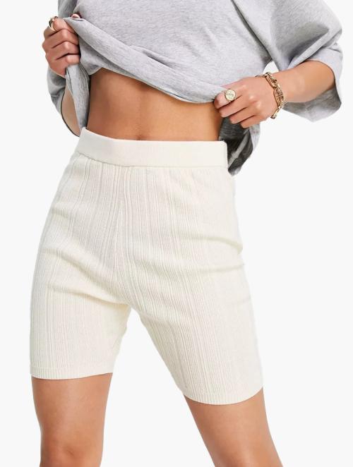 & Other Stories White Wool Knitted Legging Shorts