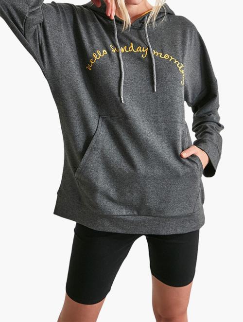Trendyol Embroidered Sweatshirt - Anthracite