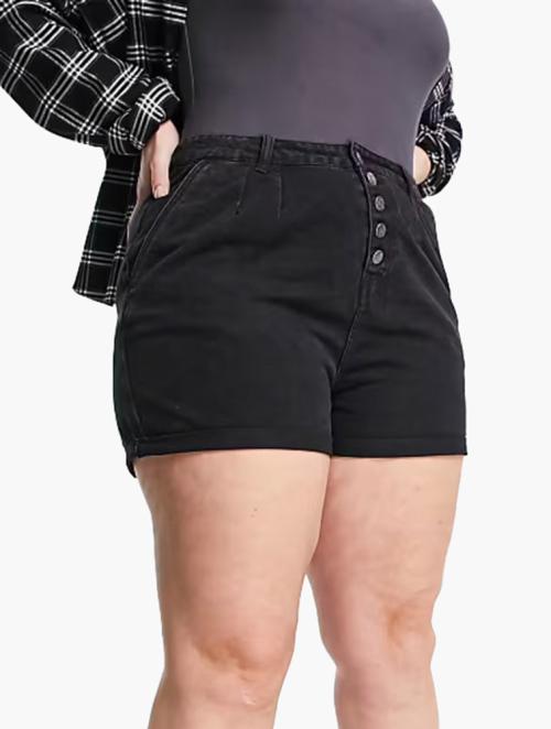 Urban Bliss Black Plus Exposed Front Button Shorts