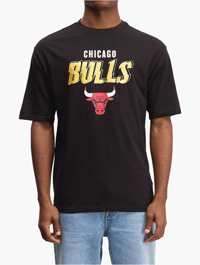 NBA Black Chicago Bulls Team Script Oversized T-Shirt