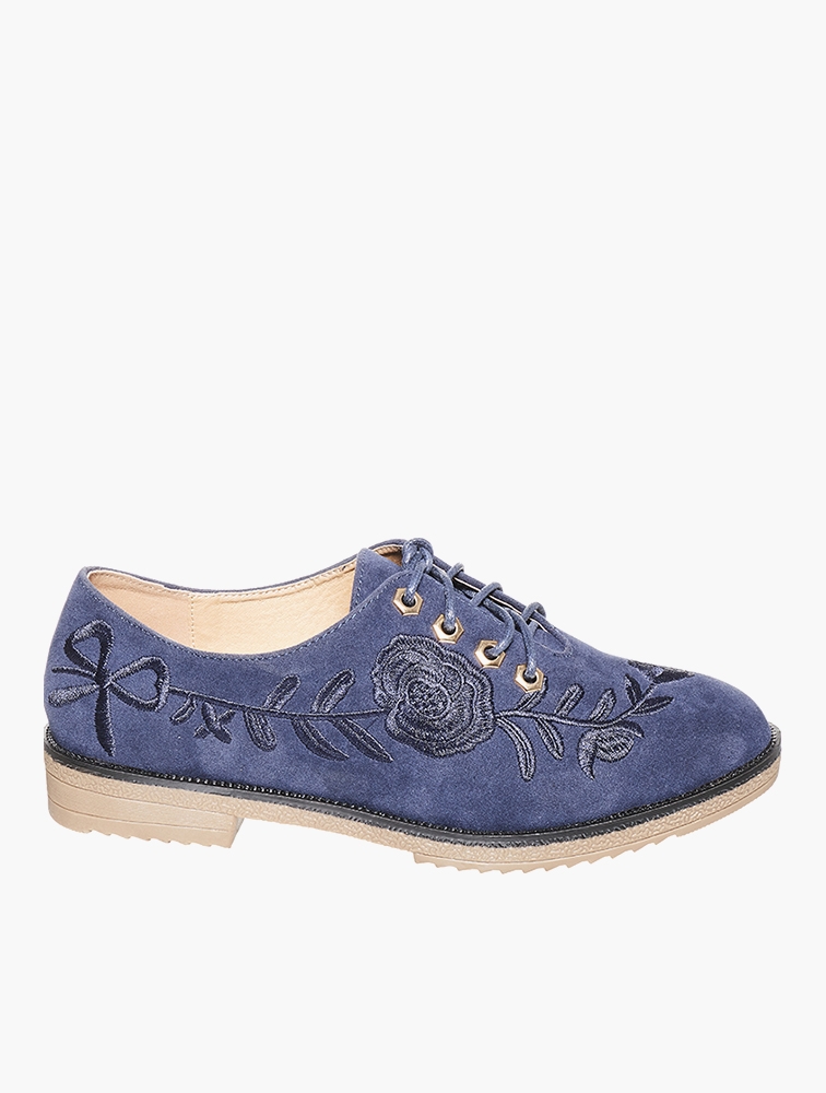 MyRunway Shop Soft Style Navy Eara Lace-Up Shoes for Women from