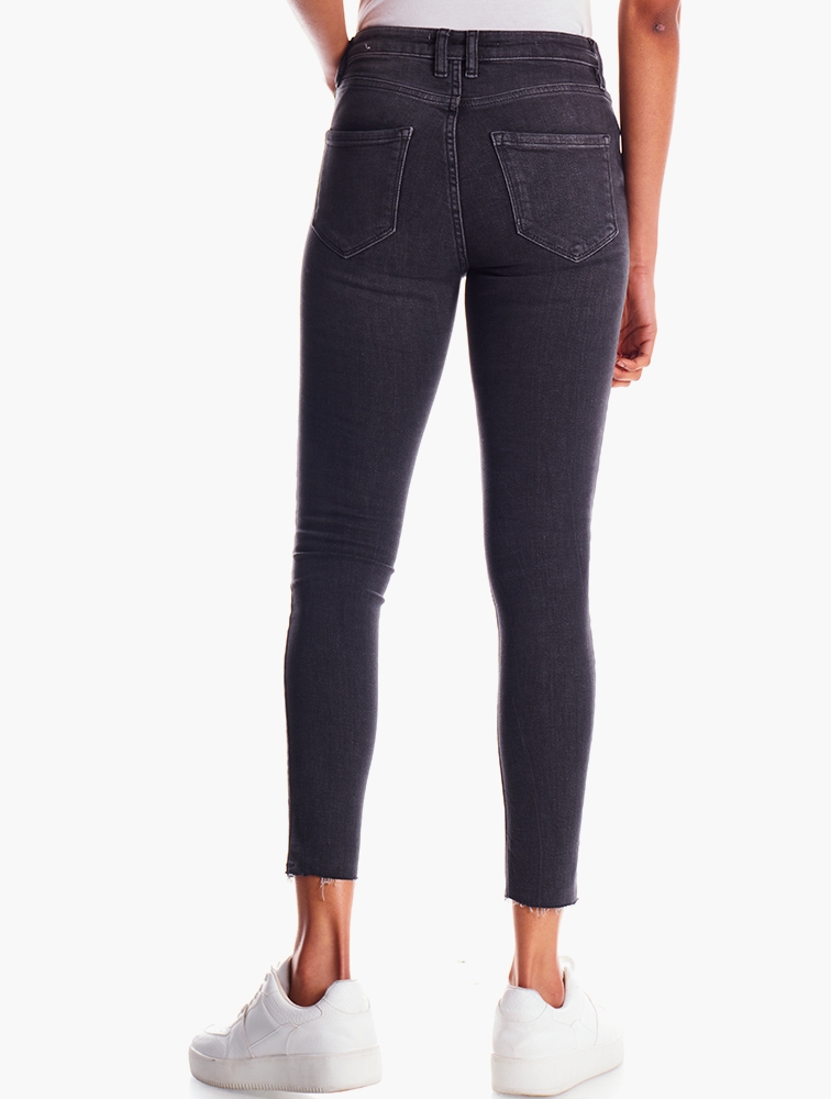 MyRunway | Shop Mango Dark Grey Isa Skinny Cropped Jeans for Women from ...